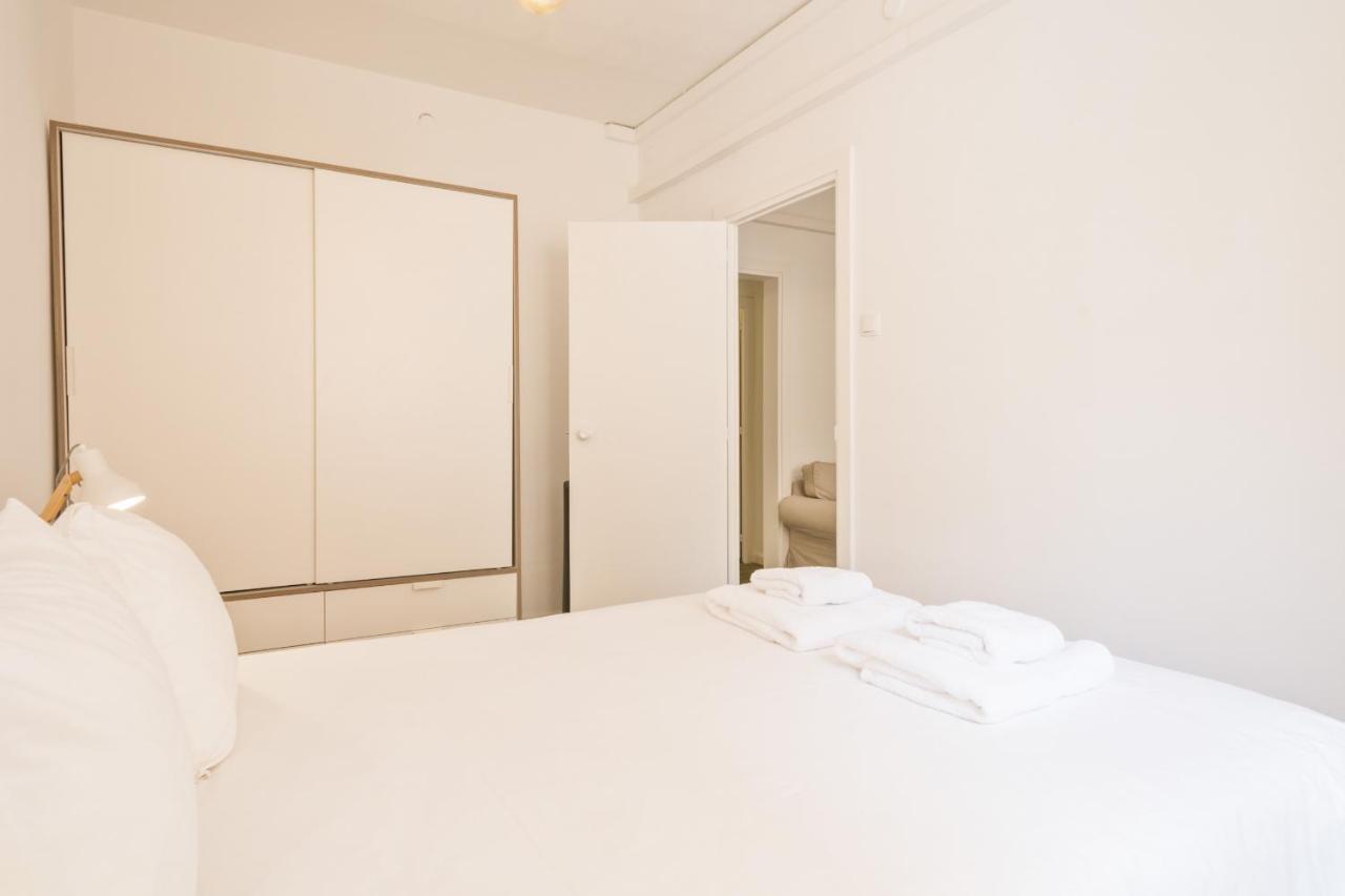 The White Flats Les Corts Apartment