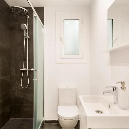 The White Flats Les Corts Apartment Barcelona Exterior photo