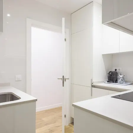 The White Flats Les Corts Apartment Barcelona Exterior photo