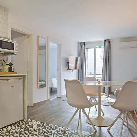 The White Flats Les Corts Apartment Barcelona Exterior photo