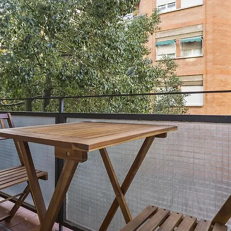 The White Flats Les Corts Apartment Barcelona Exterior photo