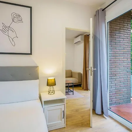The White Flats Les Corts Apartment Barcelona Exterior photo