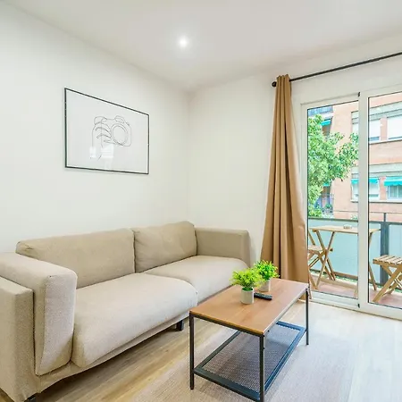 The White Flats Les Corts Apartment Barcelona Exterior photo