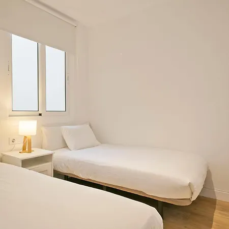 The White Flats Les Corts Apartment Barcelona Exterior photo