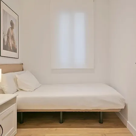 The White Flats Les Corts Apartment Barcelona Exterior photo